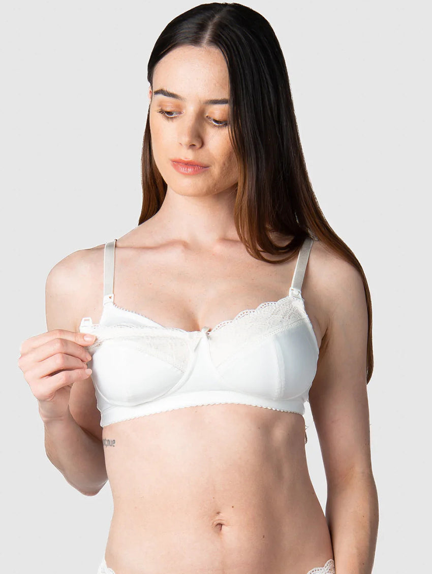 MYER - SUPER WEEKEND  Our idea of comfort is the perfect bra, a heated  blanketand a movie queued up on Netflix. Yours too? Shop 40% off women's  intimate apparel by Aerie