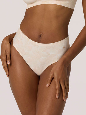 Evelyn & Bobbie High Waist Thong