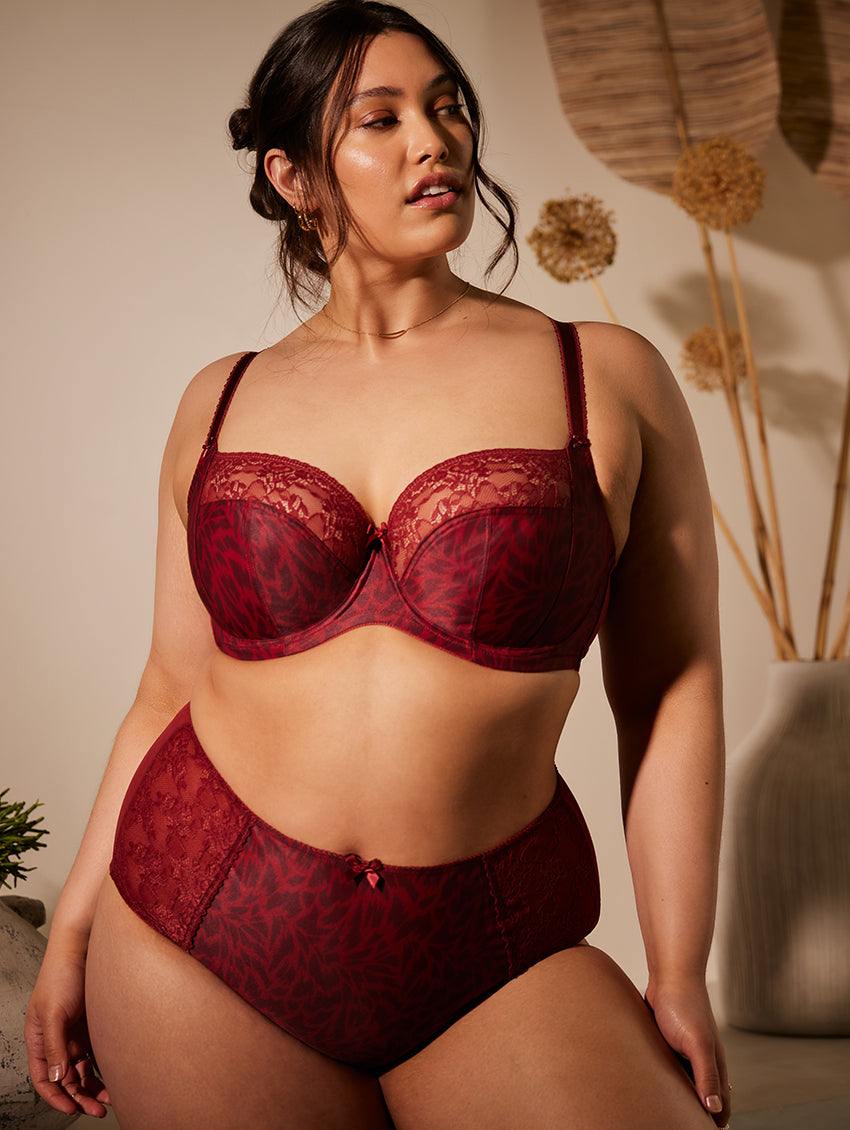  XMSM Full Figure Bras for Women Plus Size C/D/E Cup Ultra-Thin  Shaping Minimizer Bras Sexy Lace Wireless Bra Vest (Color : Wine red, Size  : 44/100E) : Clothing, Shoes & Jewelry